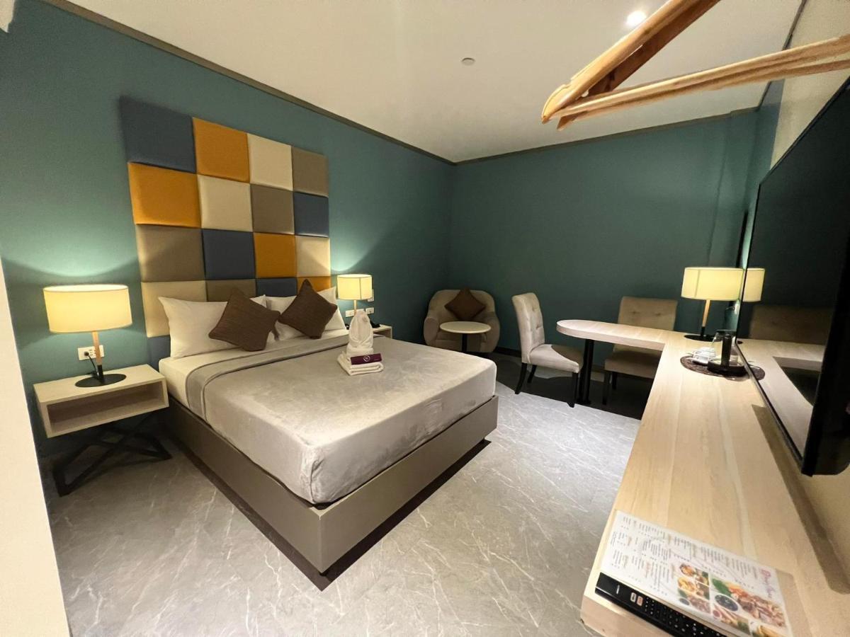 Yes Hotel Imus Cavite Extérieur photo